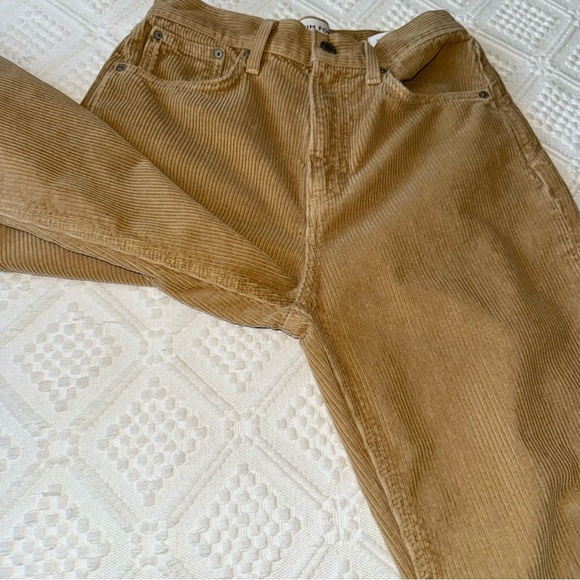 Aritzia Denim Forum The Joni High Rise Loose 29L Beige Corduroy Pants, size 25 - Picture 7 of 9